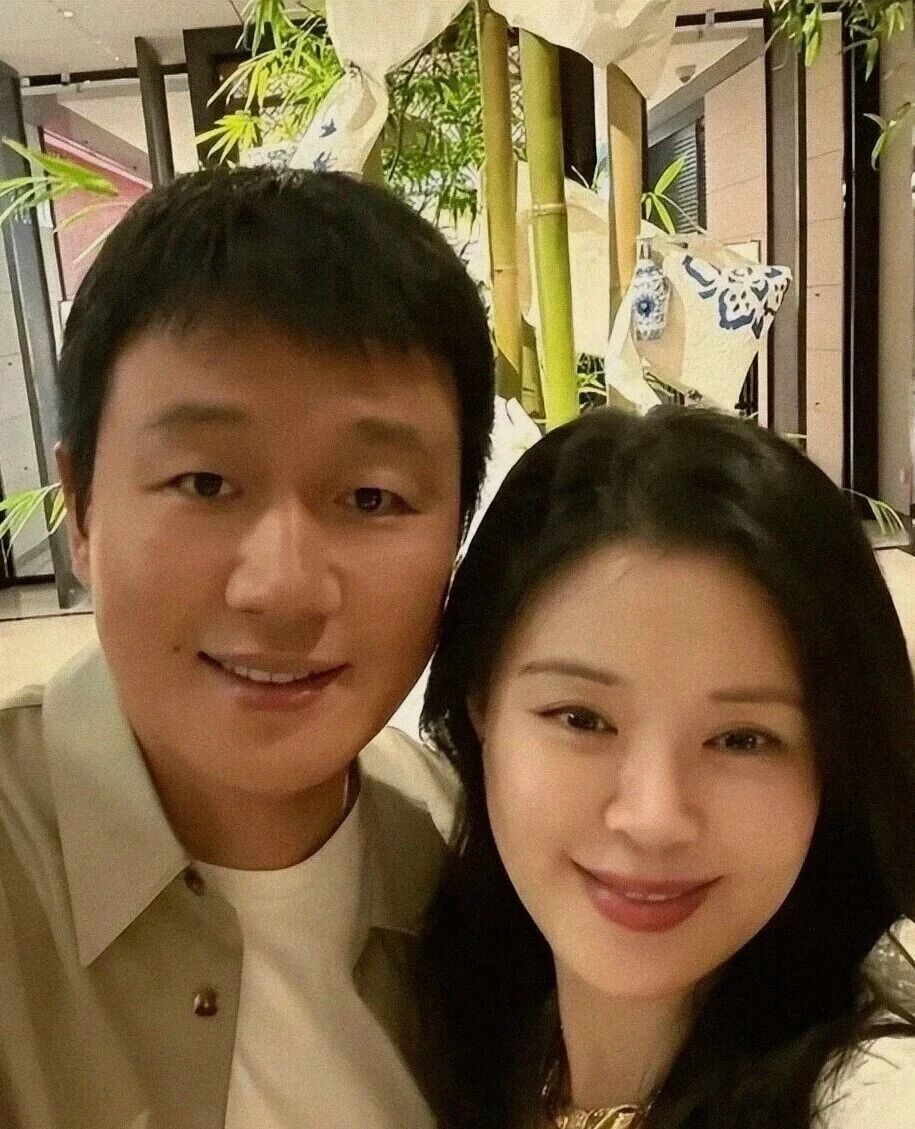 佟大为婚姻19年曝光,当年差点亲手弄丢关悦