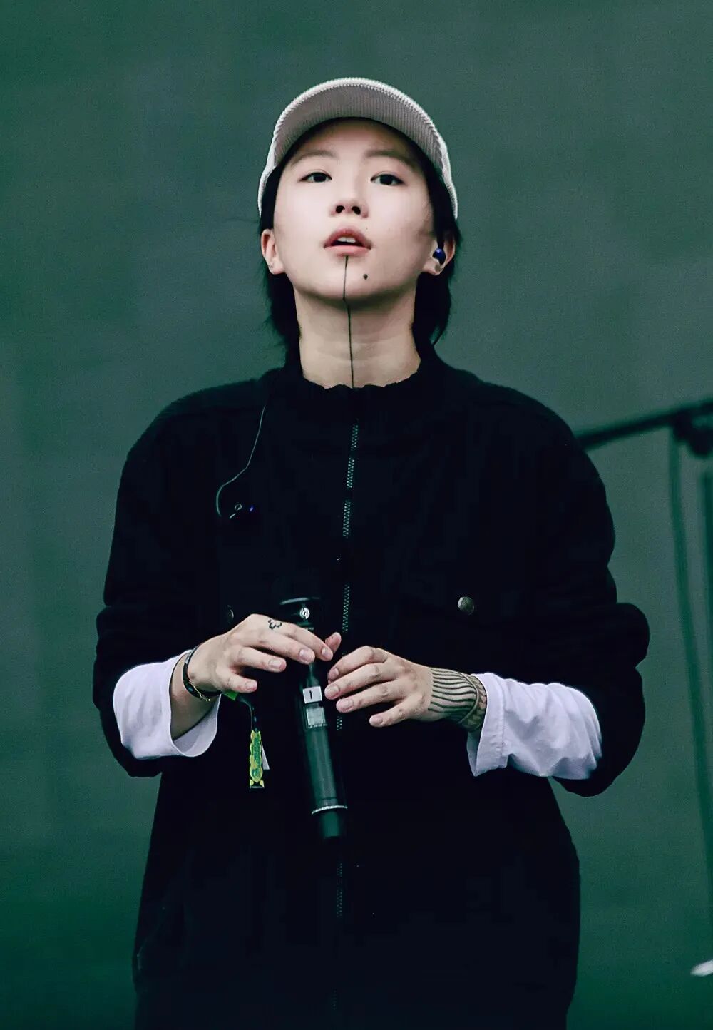 时尚杂志创刊风波居然扯到窦靖童,窦家姐妹近况如何