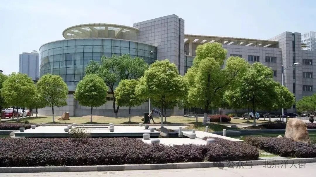 「院校推荐」中国药科大学