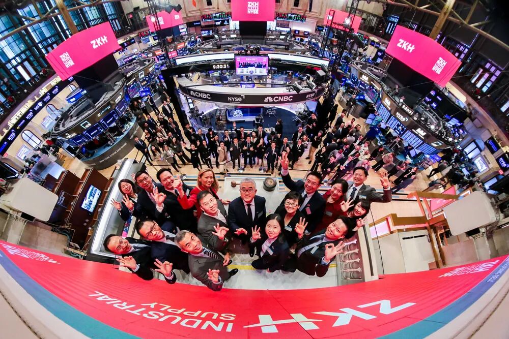 12月15日,工业用品电商服务平台震坤行正式登陆纽交所,股票代码"zkh"