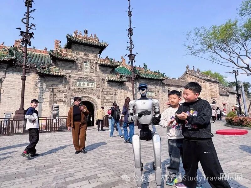 春假观察：景区“含娃量”创新高 科技+研学解锁春游新玩法