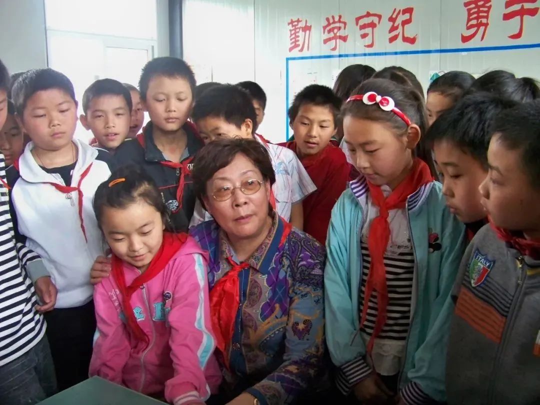 汶川地震后卖房捐款450万的“上海奶奶”，走了