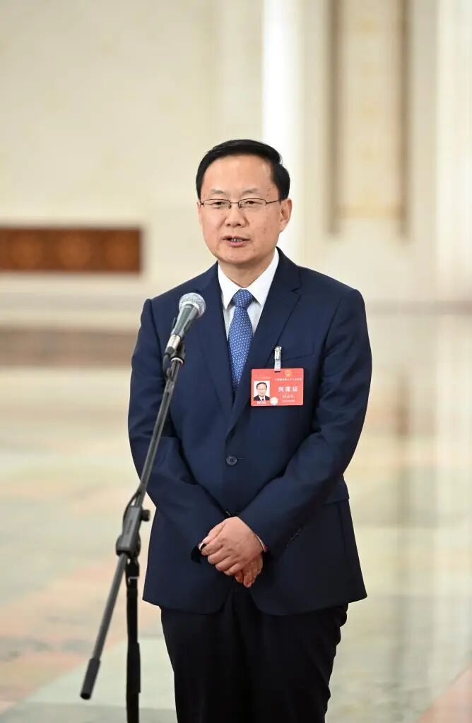 聚焦全国两会规范文旅市场惩治体育腐败防控金融风险5位部长最新表态