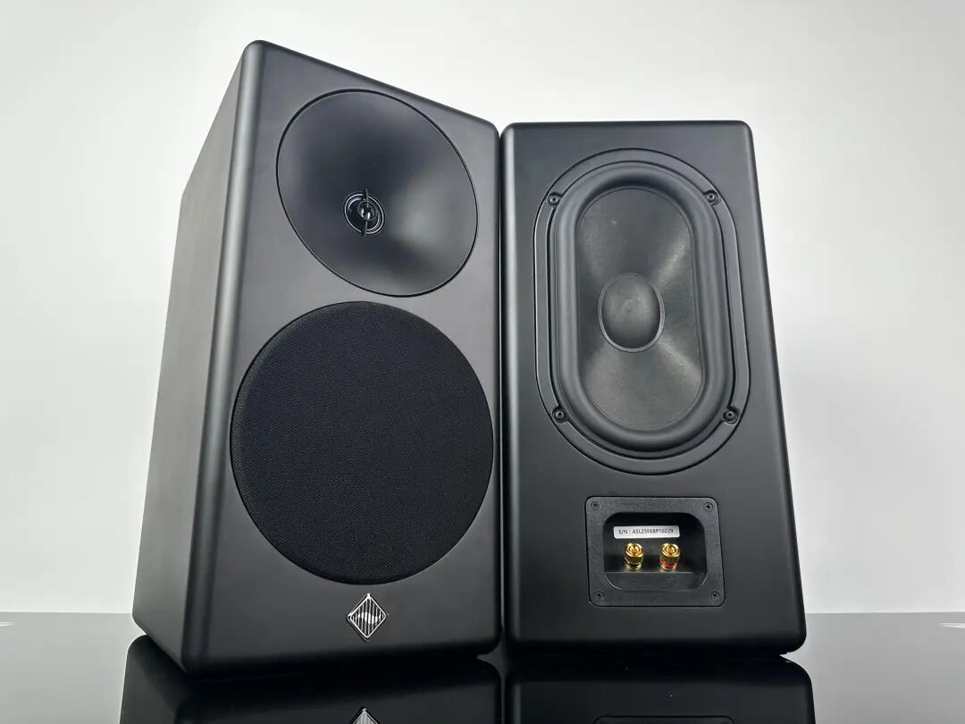 试听｜“低频自然、声音中性耐听” 韩国AsciLab F6B书架音箱-影音新生活