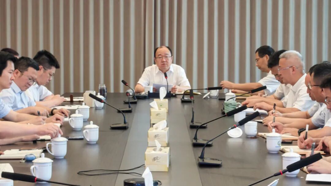 发布会封面1.JPG