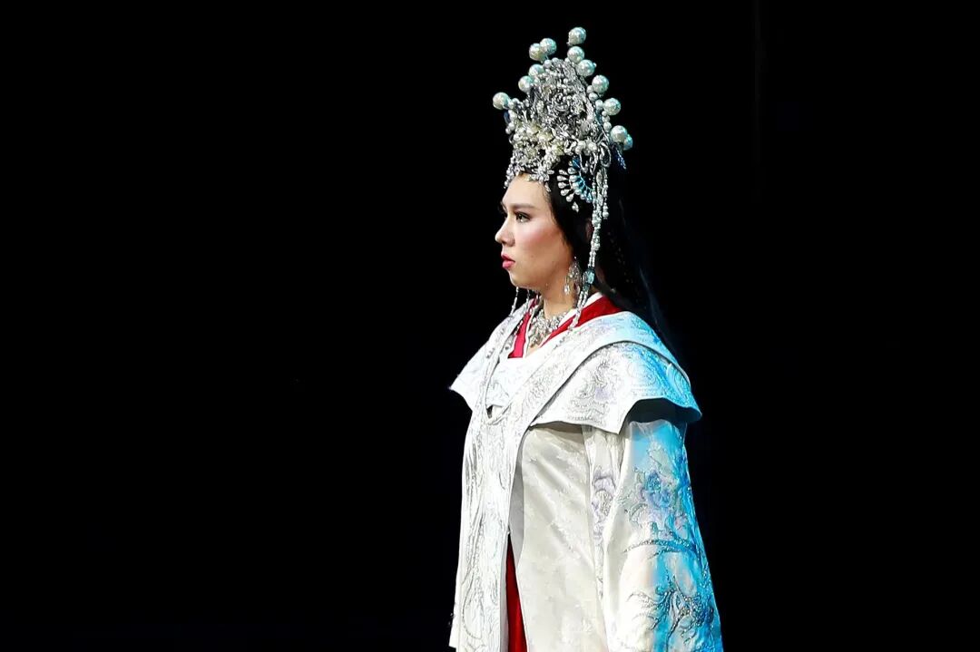 图兰朵:刘艳花 |卡拉夫:李爽柳儿:么红 |铁穆尔:田浩平:耿哲 |彭