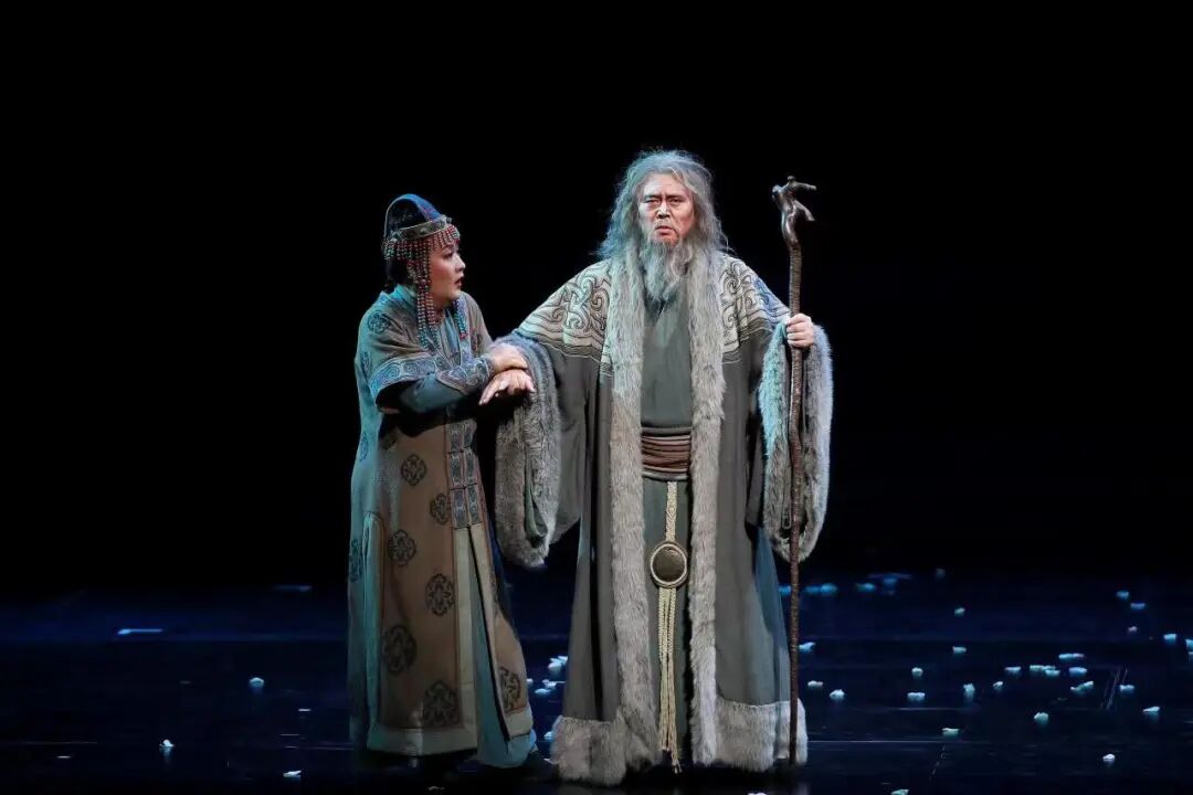 图兰朵:刘艳花 |卡拉夫:李爽柳儿:么红 |铁穆尔:田浩平:耿哲 |彭