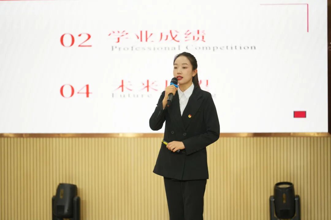 陈颖.JPG