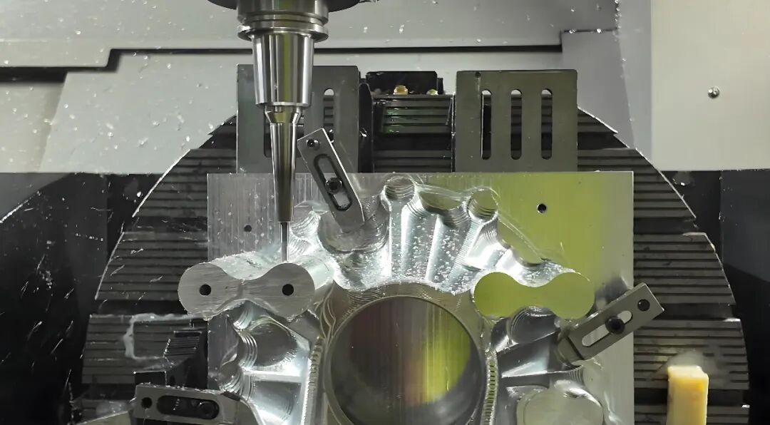 客户故事 | 加工时间缩短30%，效率产能双提升！冠志五轴是如何做到的？