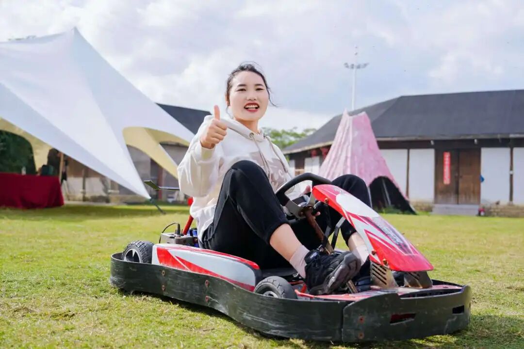 戶(hù)外活動(dòng)，共鑄團隊精神