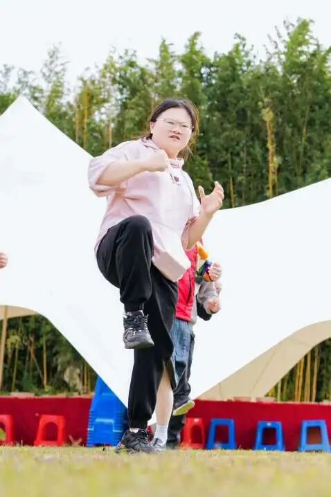 戶(hù)外活動(dòng)，共鑄團隊精神