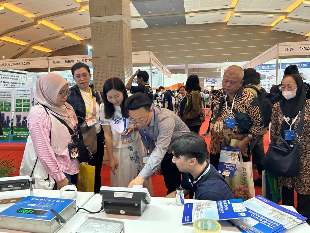 巨天全球巡展——武漢站展覽會大放異彩