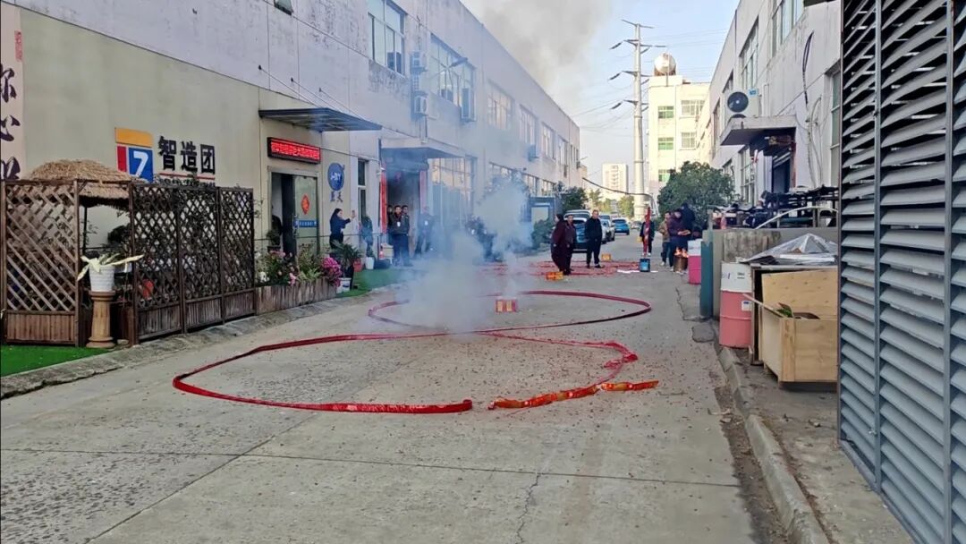 2025年巨天開門大吉