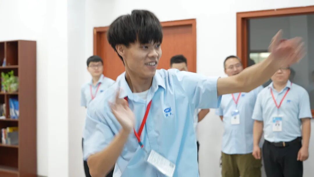 团队友谊赛：凝心聚力，共创佳绩