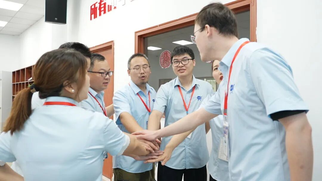 团队友谊赛：凝心聚力，共创佳绩