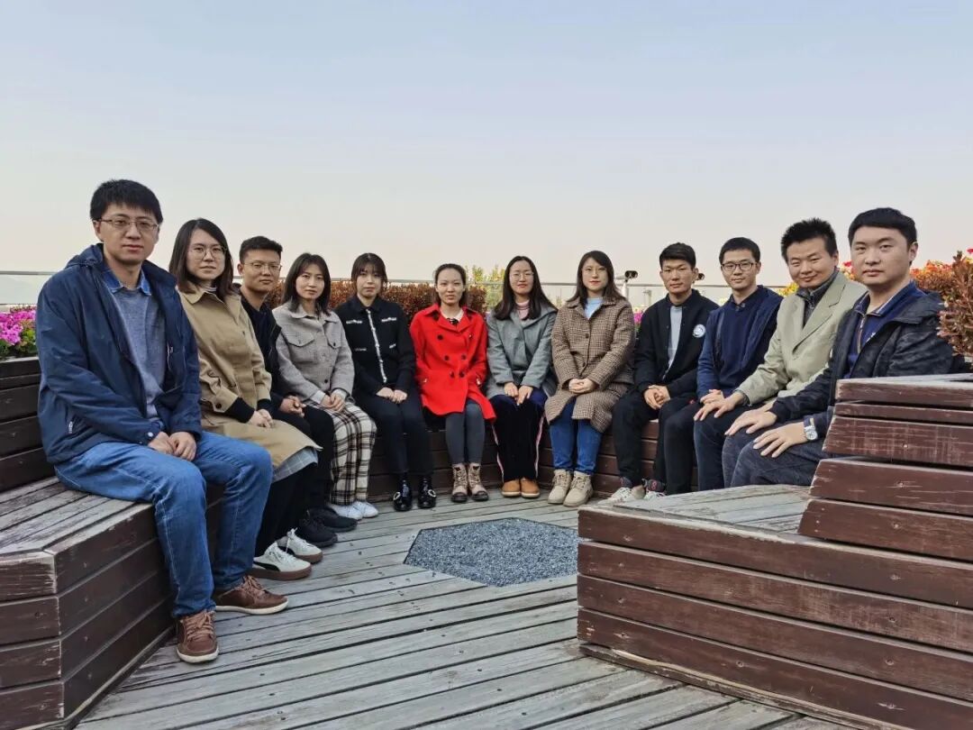 新时代材料人的追梦之旅 —专访石墨烯转移技术课题组组长林立博士