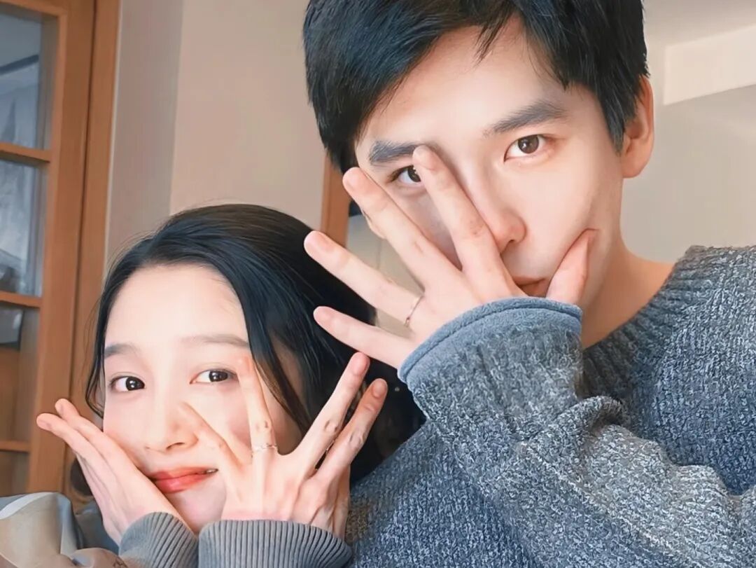 鹿晗关晓彤，两不相欠