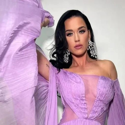 Katy Perry 为越南国家级晚会表演!