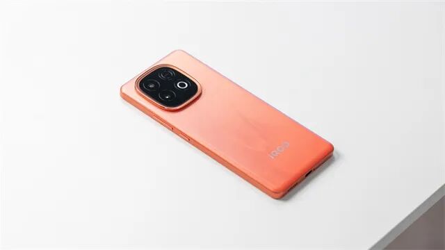 iQOO Z10 Turbo Pro评测：同级最强的性能体验和续航王者