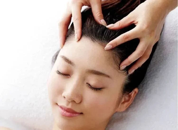 掉头发的人，经常自己按摩头皮，能不能防止脱发，求分享管用的防脱妙招