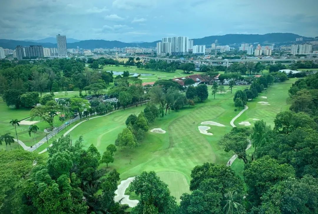 上海大都会高尔夫球场图片