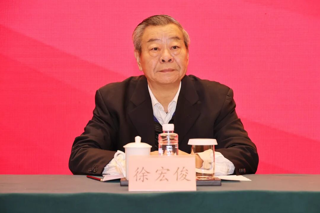 浙江省关工委主任徐宏俊出席宁波市委常委,组织部部长郑敏强出席并