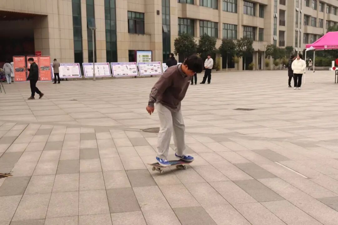 0c2ab3033e89b67de642588618603811.jpg