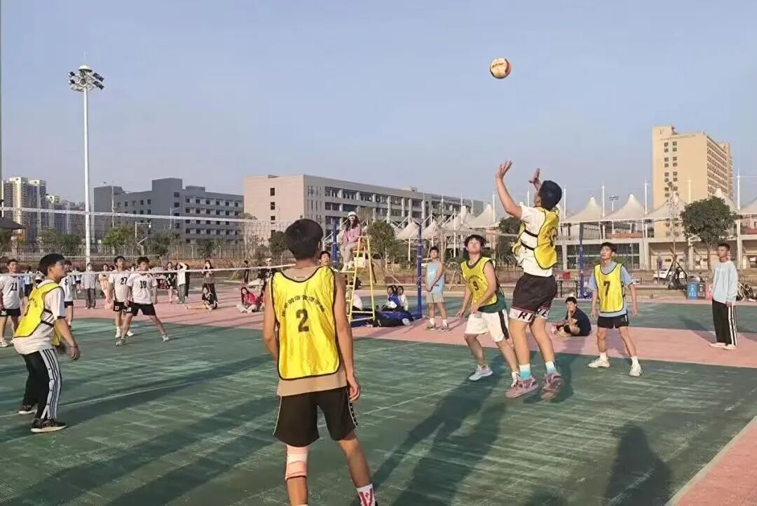 f3eca18b5cc3da160dcc23350a44e350.jpg
