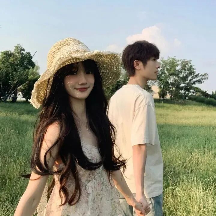 xqingxintrgbfalianren小清新真人情侣头像