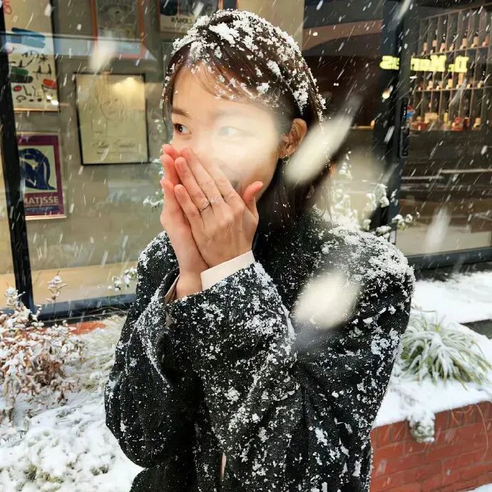 冬天氛围感女生头像