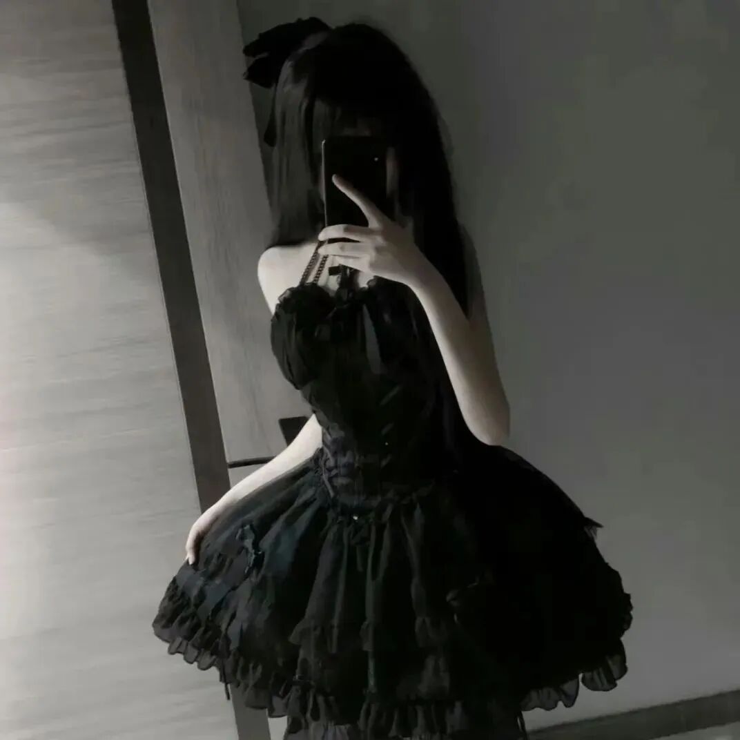 自拍手机少萝不露脸女生头像