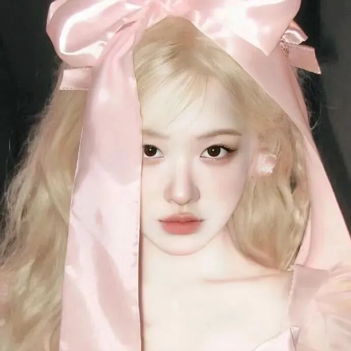rose爱豆女生头像