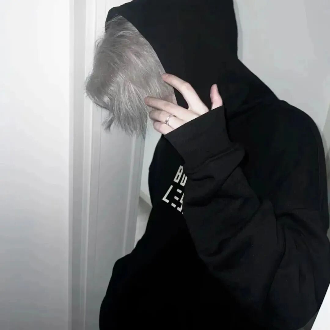 个性不露脸男生头像