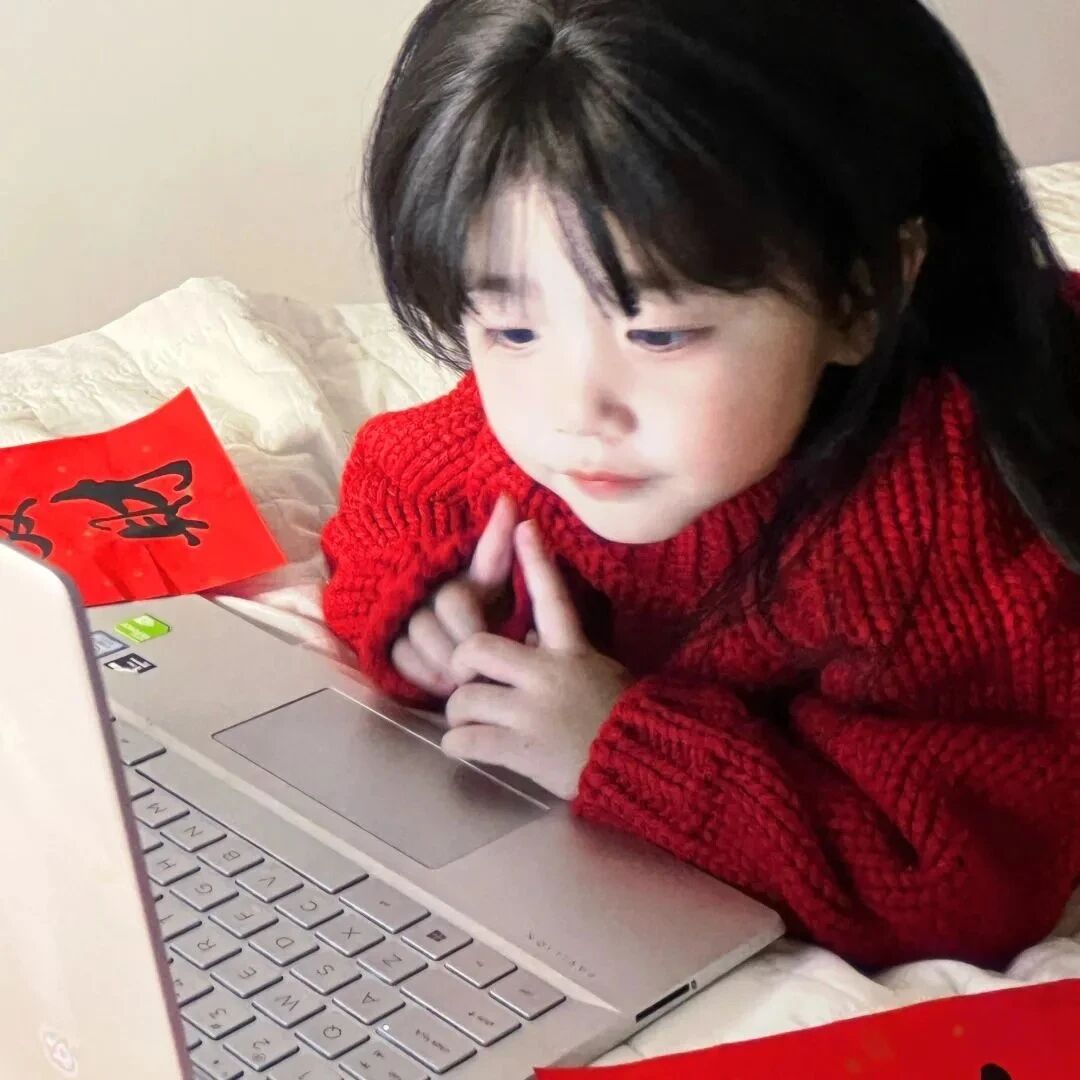 办公新年小女孩萌娃头像