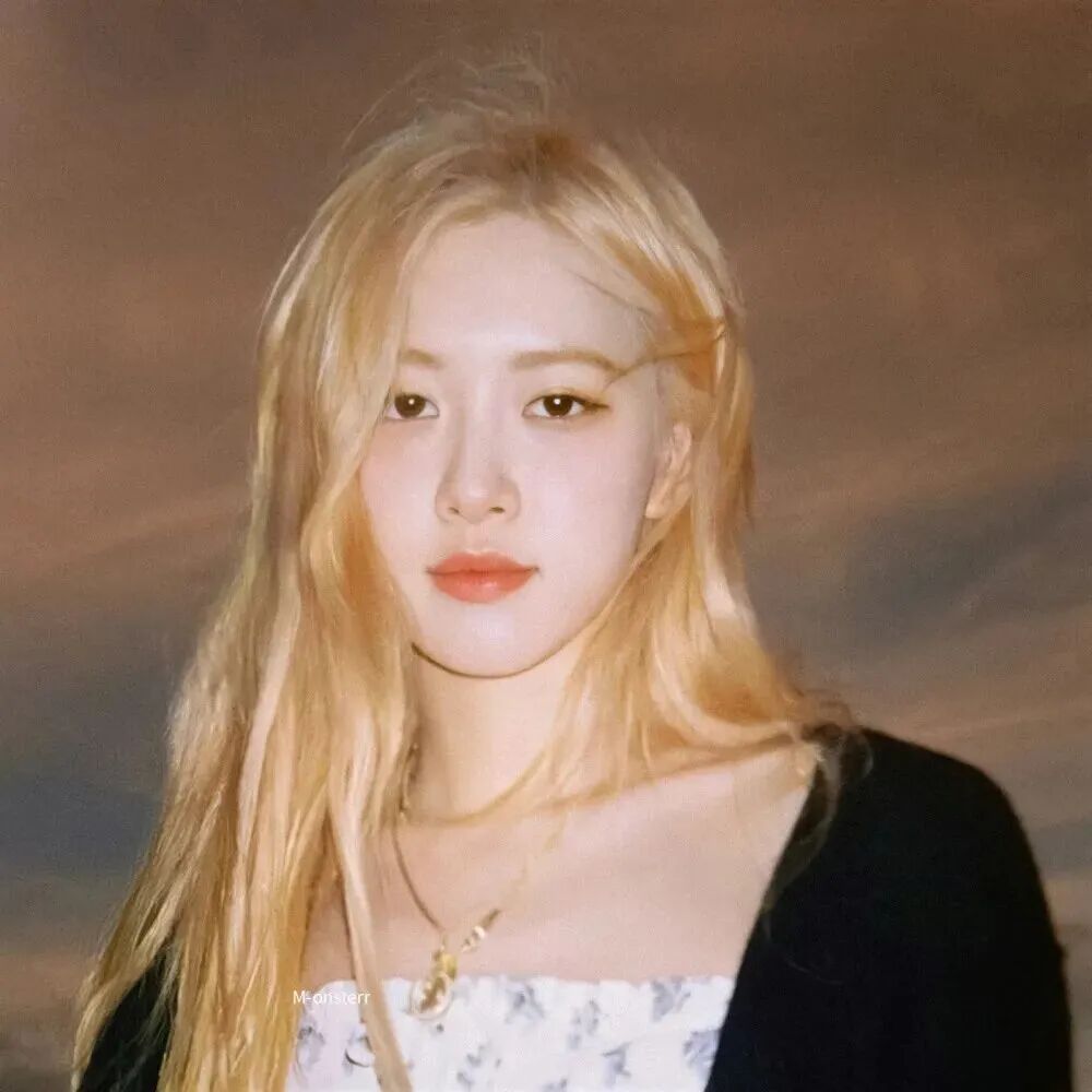 rose rose头像 女生 女生头像 女头