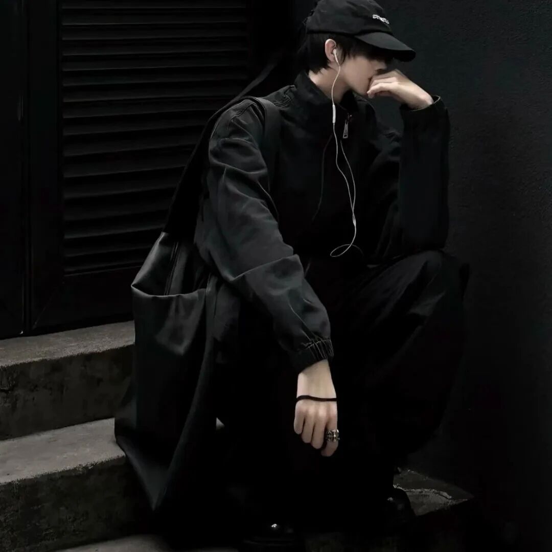 痞帅侧脸男生头像