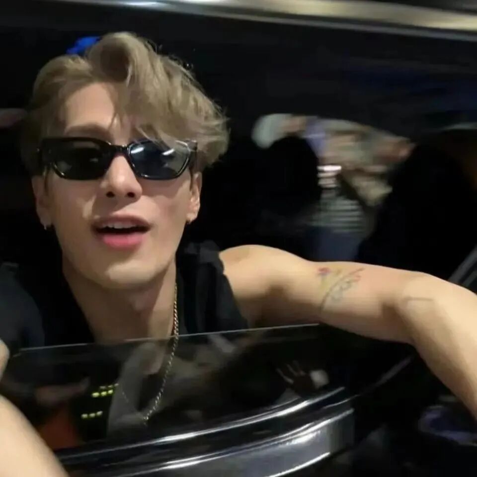 男生 男生头像 男头 王嘉尔 王嘉尔头像