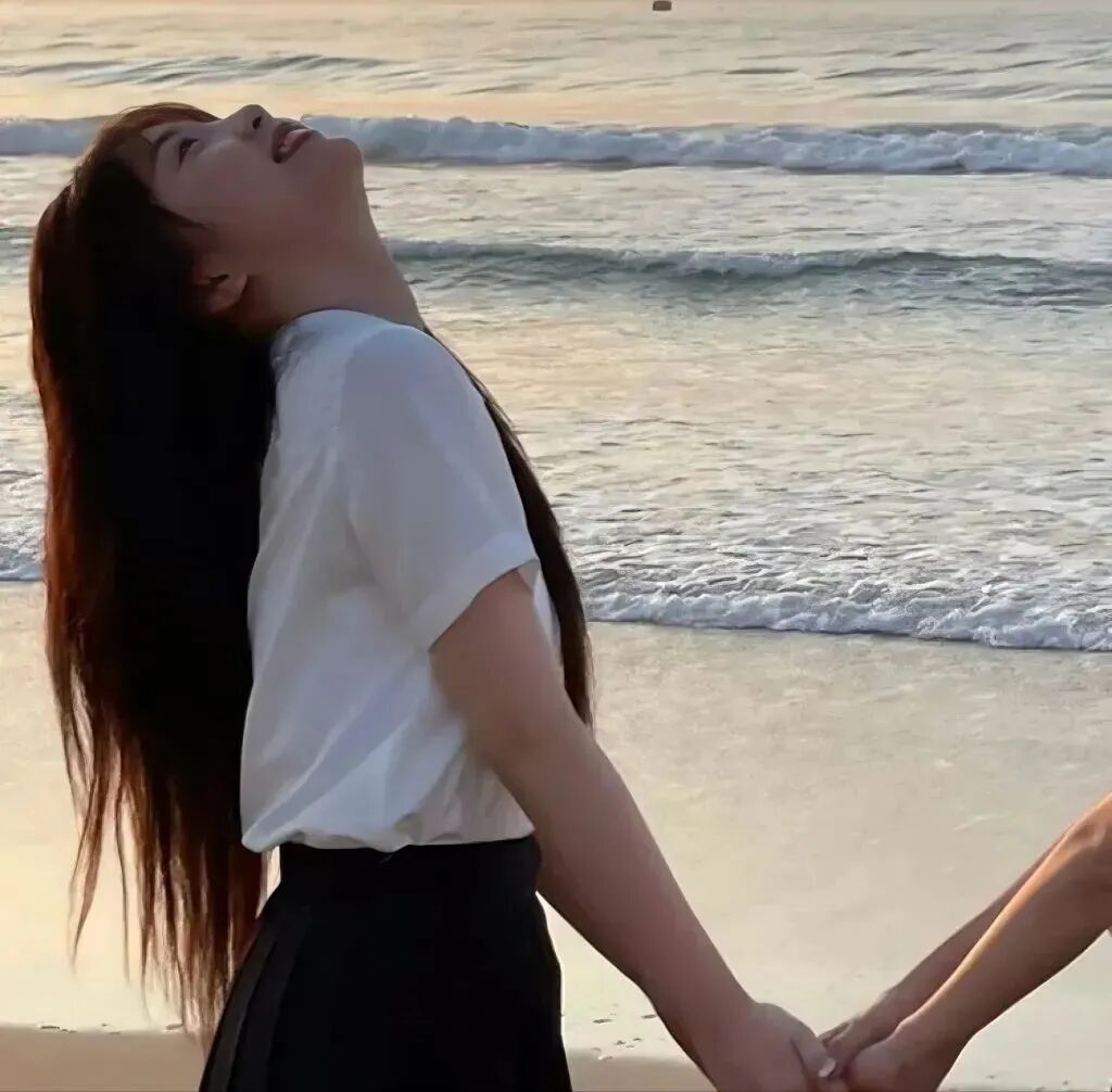 haibiantmerwsdjiemei海边甜妹二人闺蜜头像真人闺蜜头像