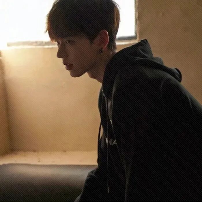  男生 男生头像 男头  侧脸 侧脸头像