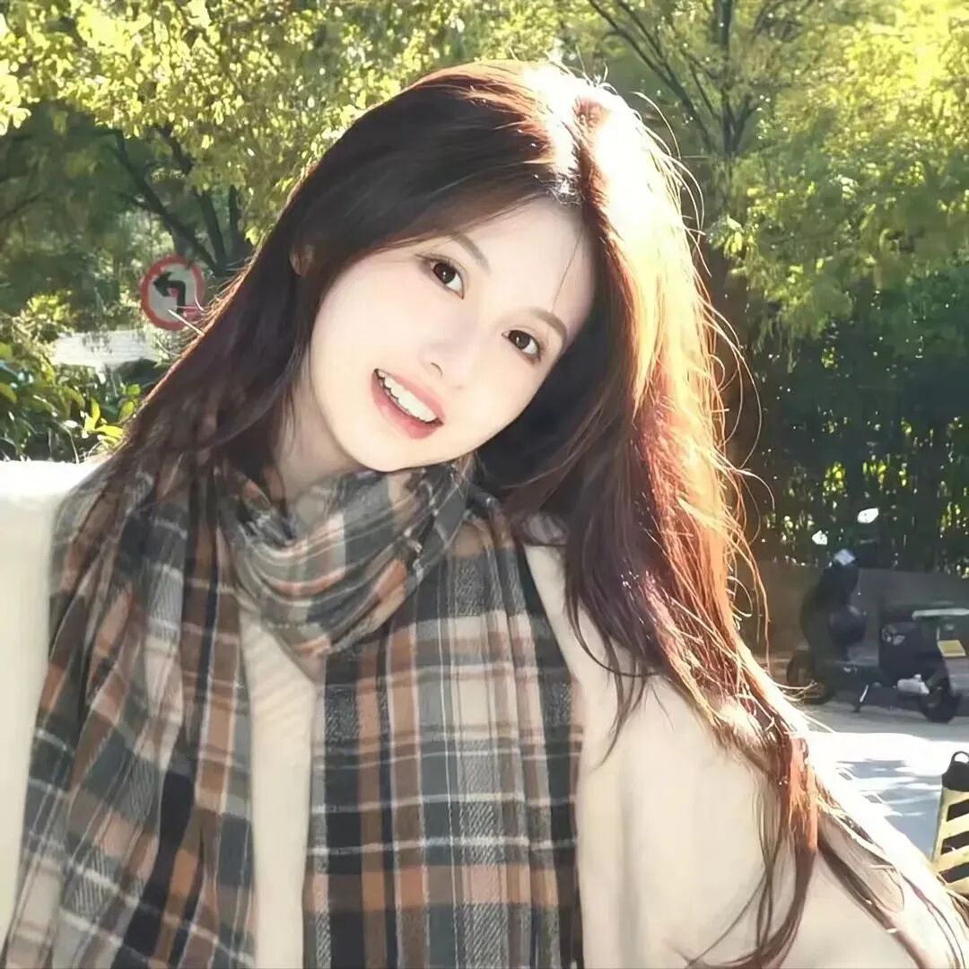 温柔爱笑女生头像