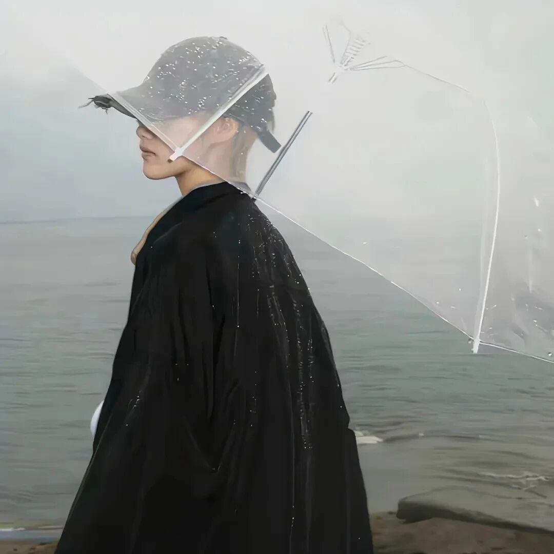 撑伞海边个性侧脸男生头像