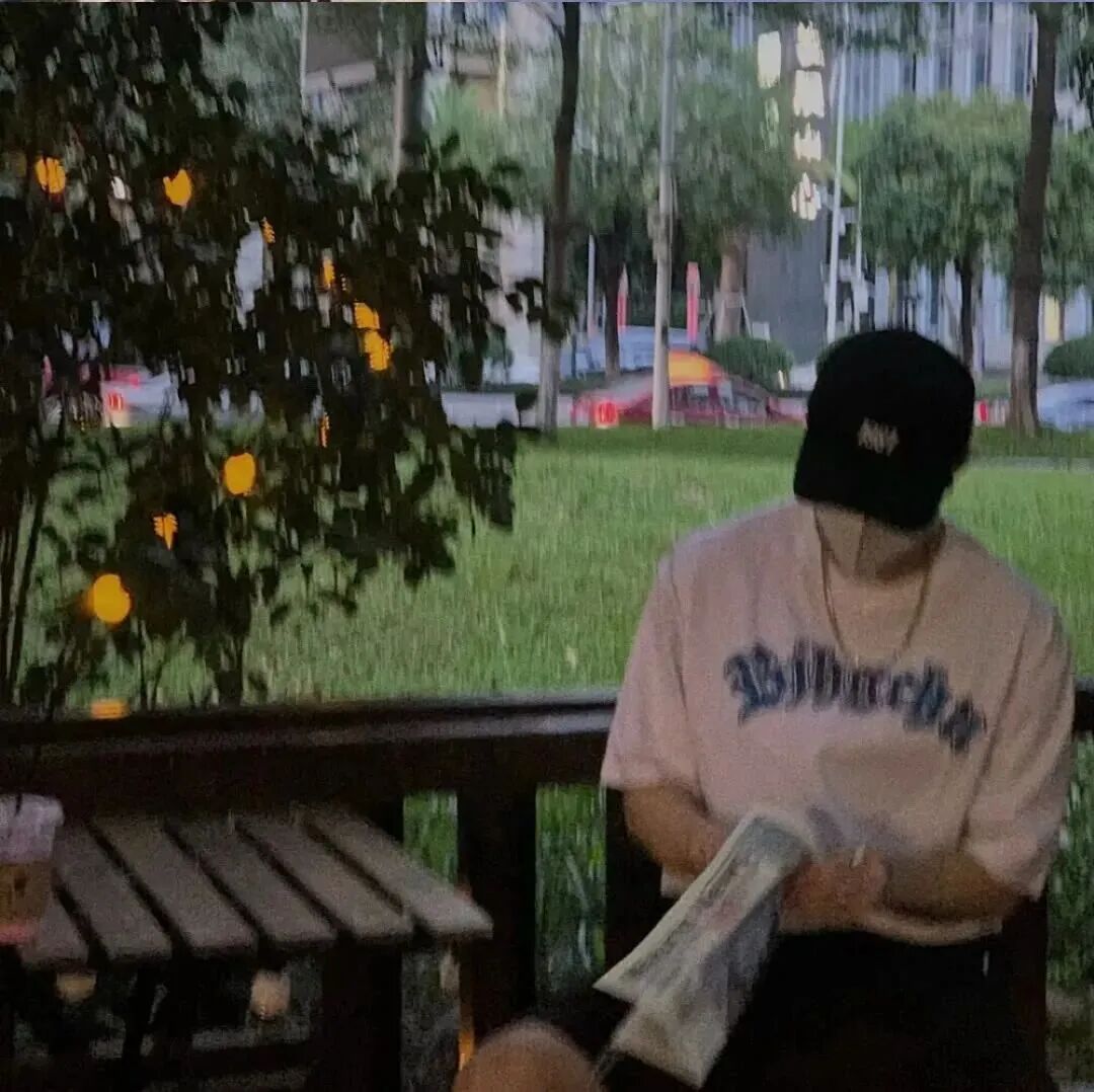 小众不露脸男生头像