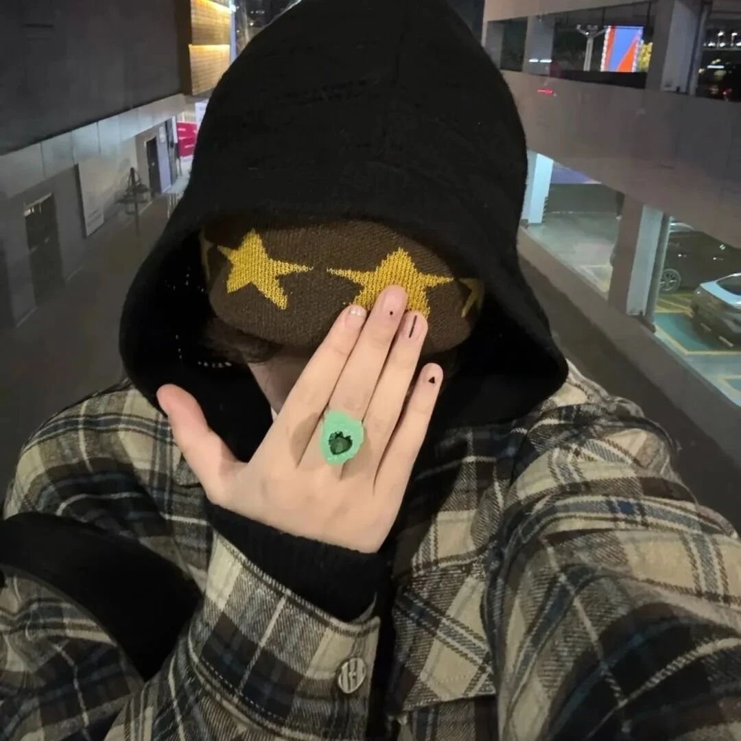 个性不露脸男生头像