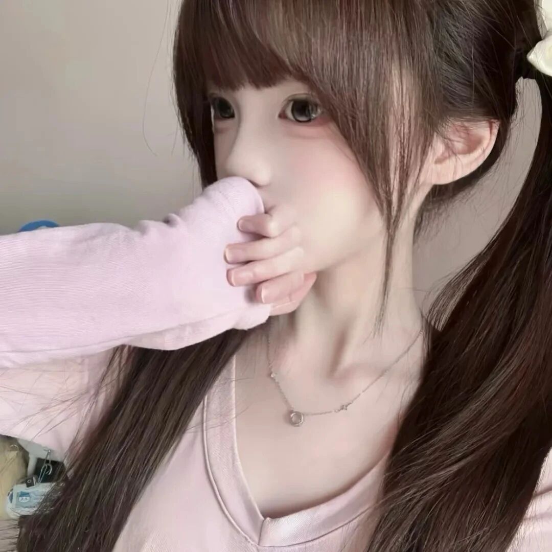 少萝侧脸女生头像