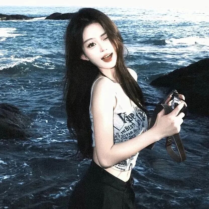 氛围感海边女生头像