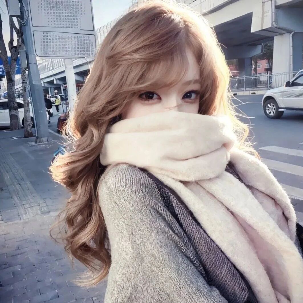 清冷感女生头像