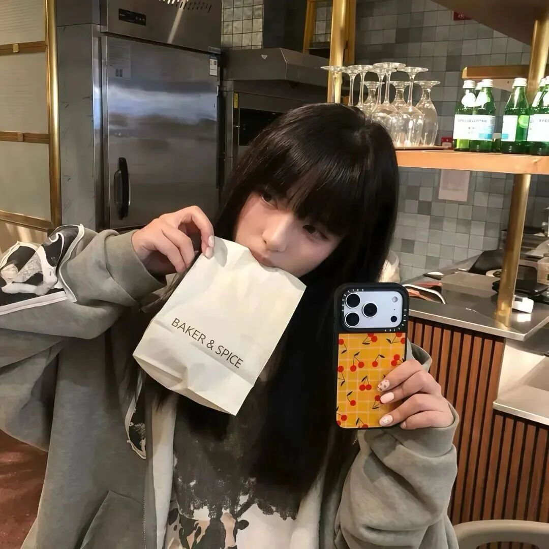 自拍手机甜妹女生头像