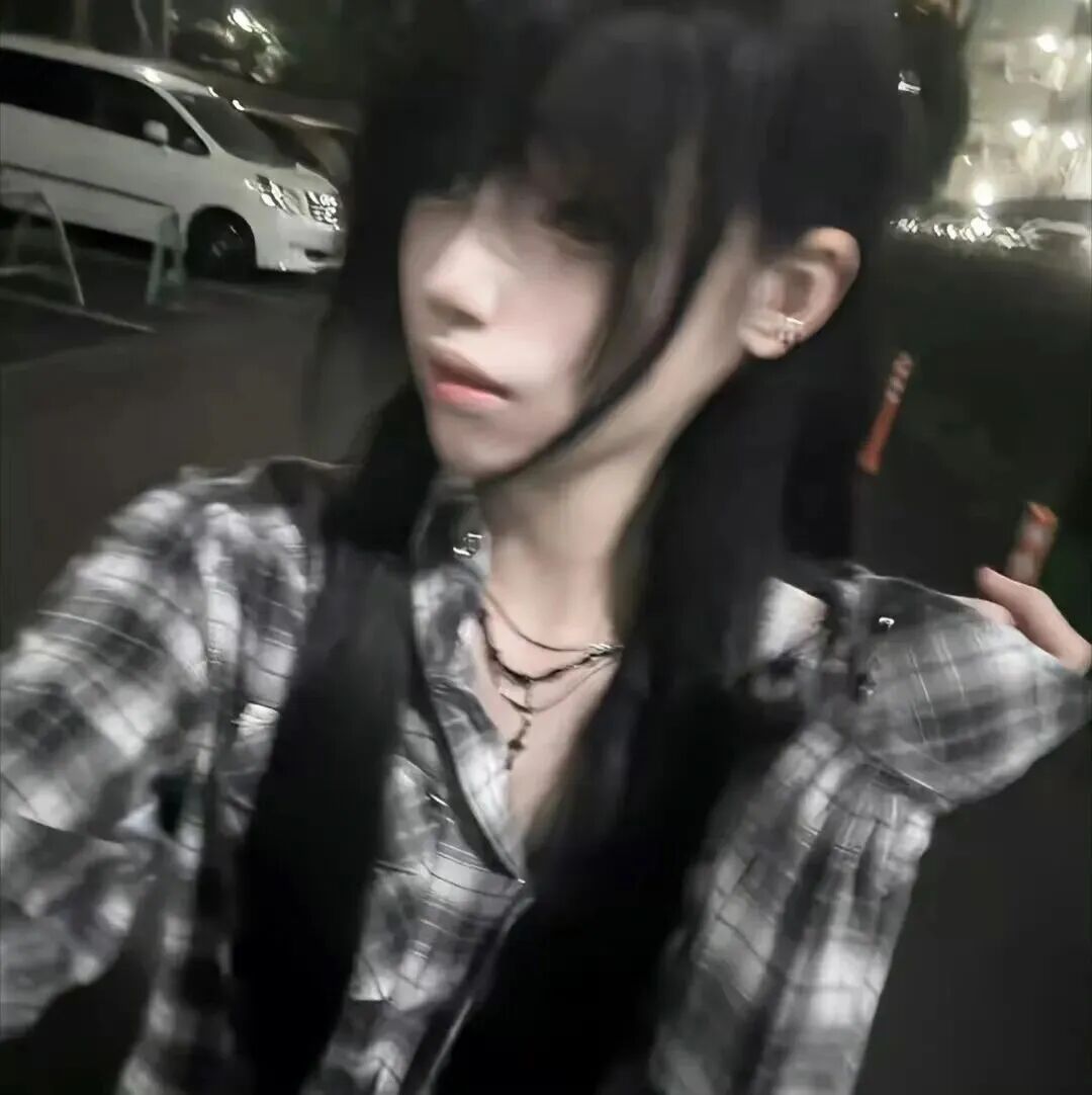 少萝侧脸女生头像