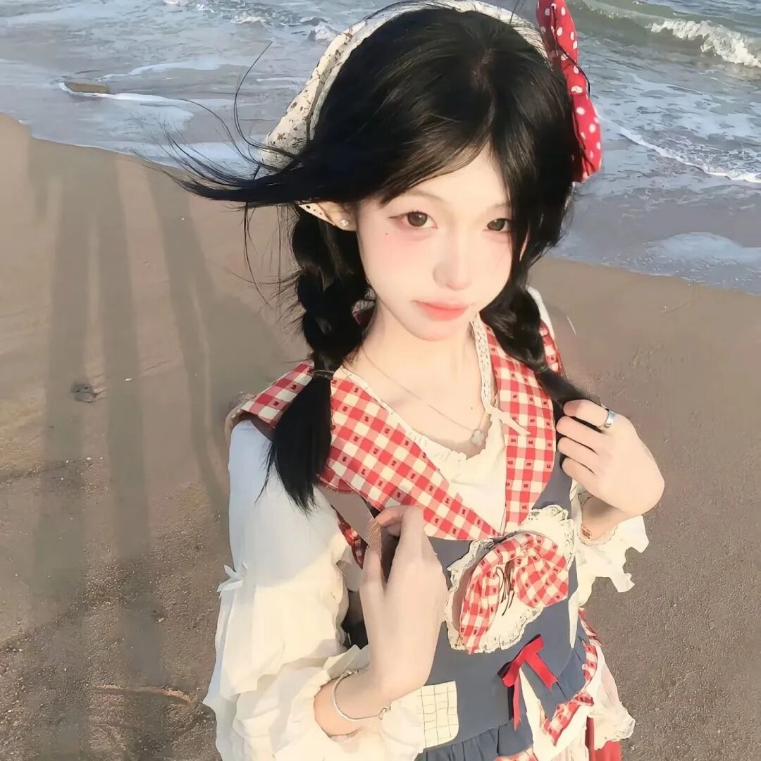 海边少萝女生头像
