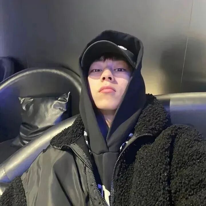 个性男生头像